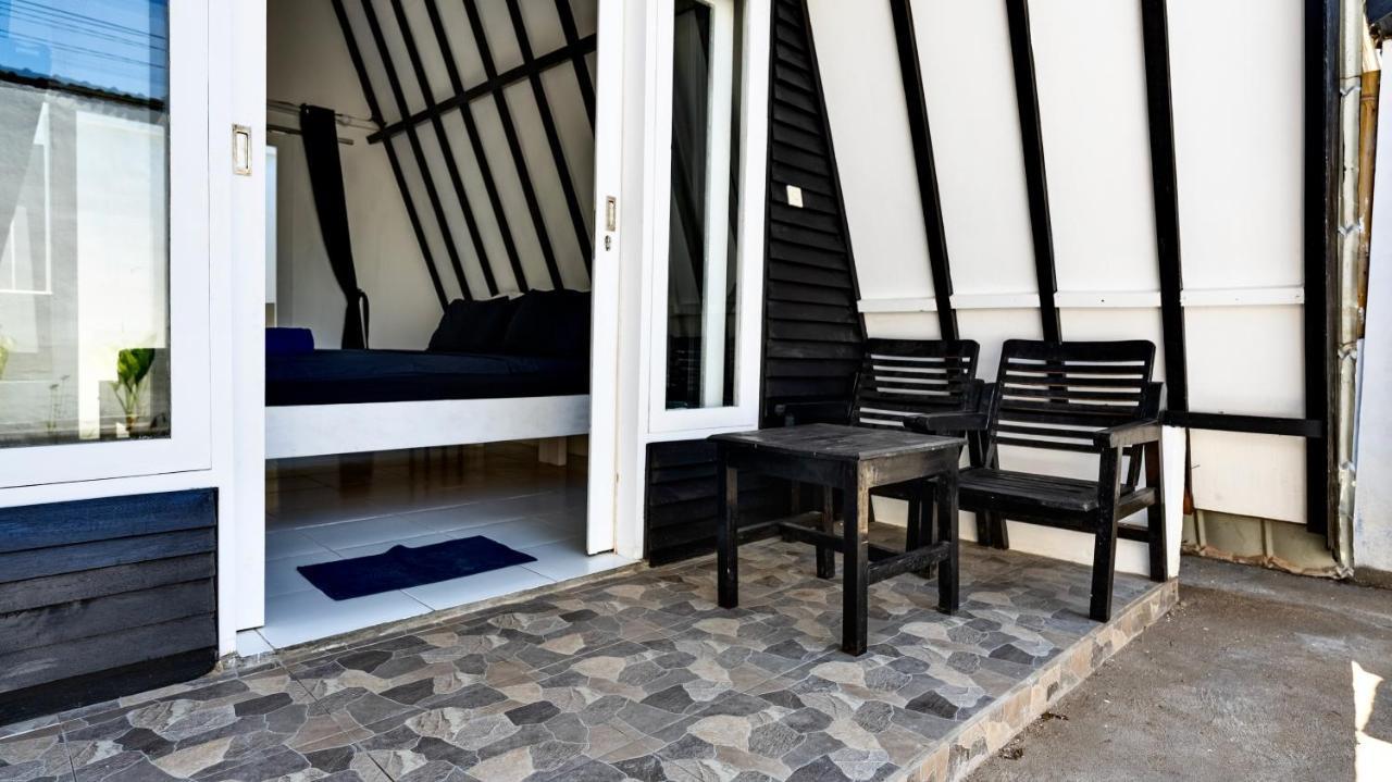 Sanctum Dive Bungalows With Private Pool 吉利特拉旺安 外观 照片