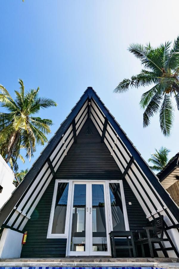 Sanctum Dive Bungalows With Private Pool 吉利特拉旺安 外观 照片